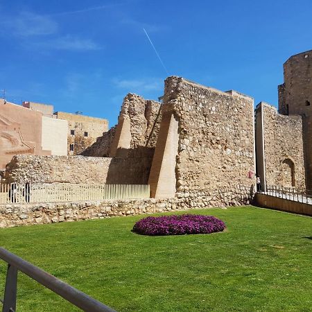 Exceptional Apartment In The Heart Of The City Tarragona Luaran gambar